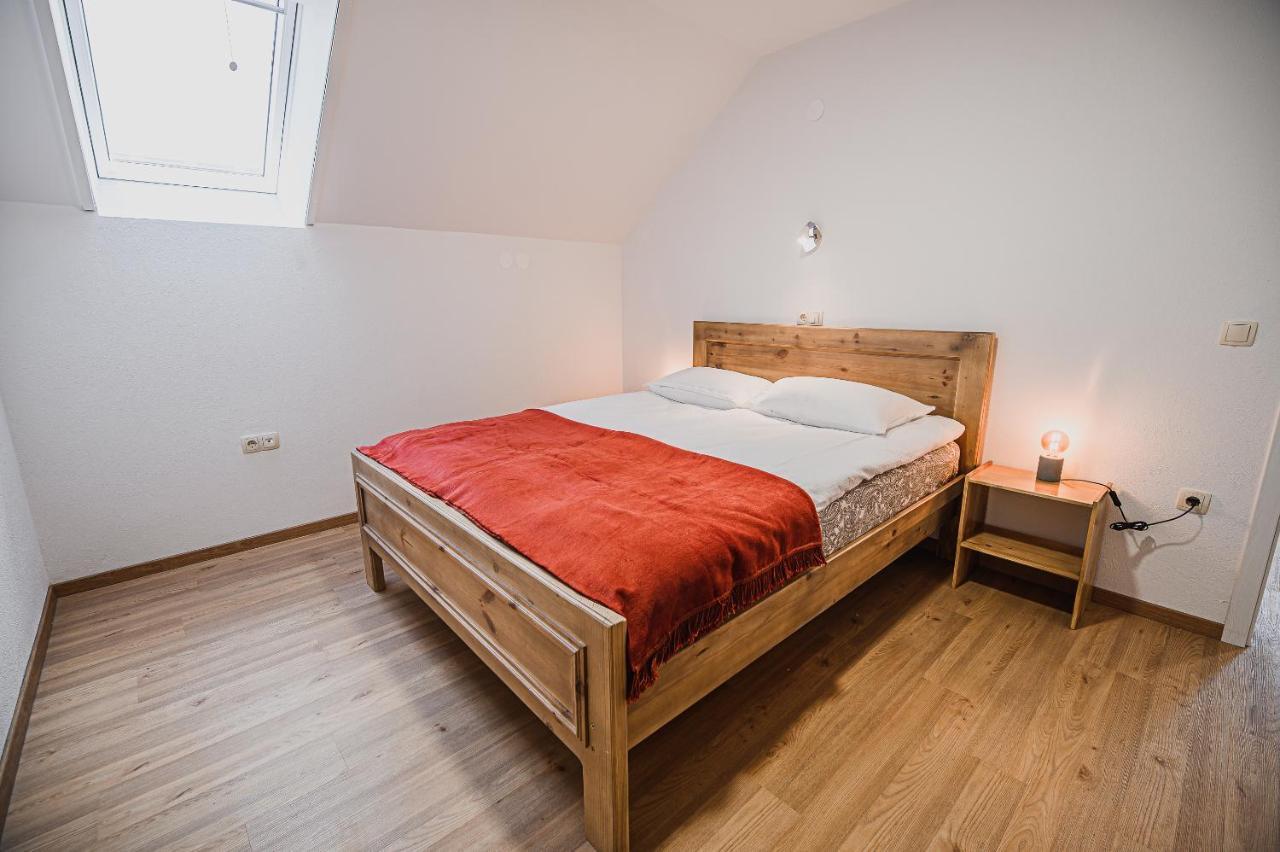 Mojcin Pisker Apartment House クラーニ エクステリア 写真