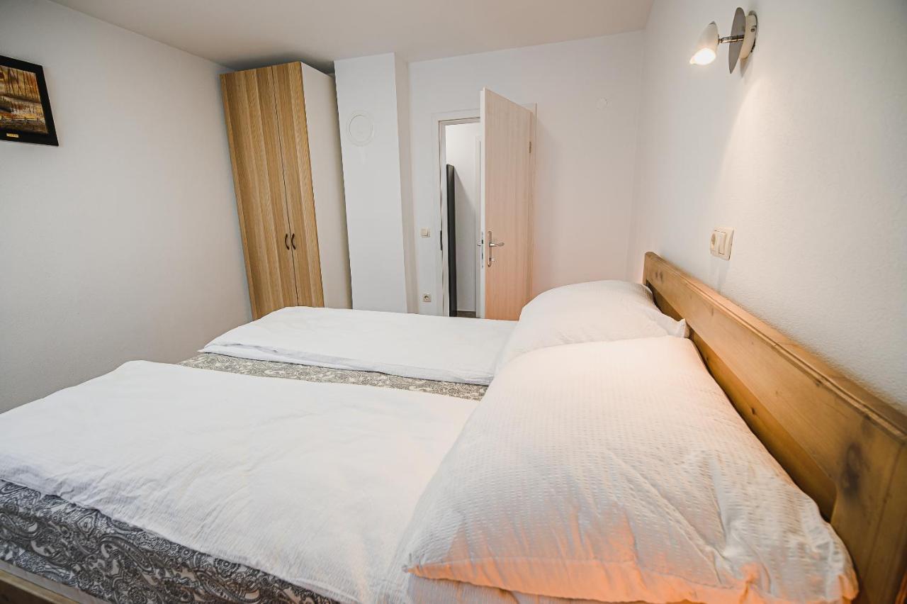 Mojcin Pisker Apartment House クラーニ エクステリア 写真