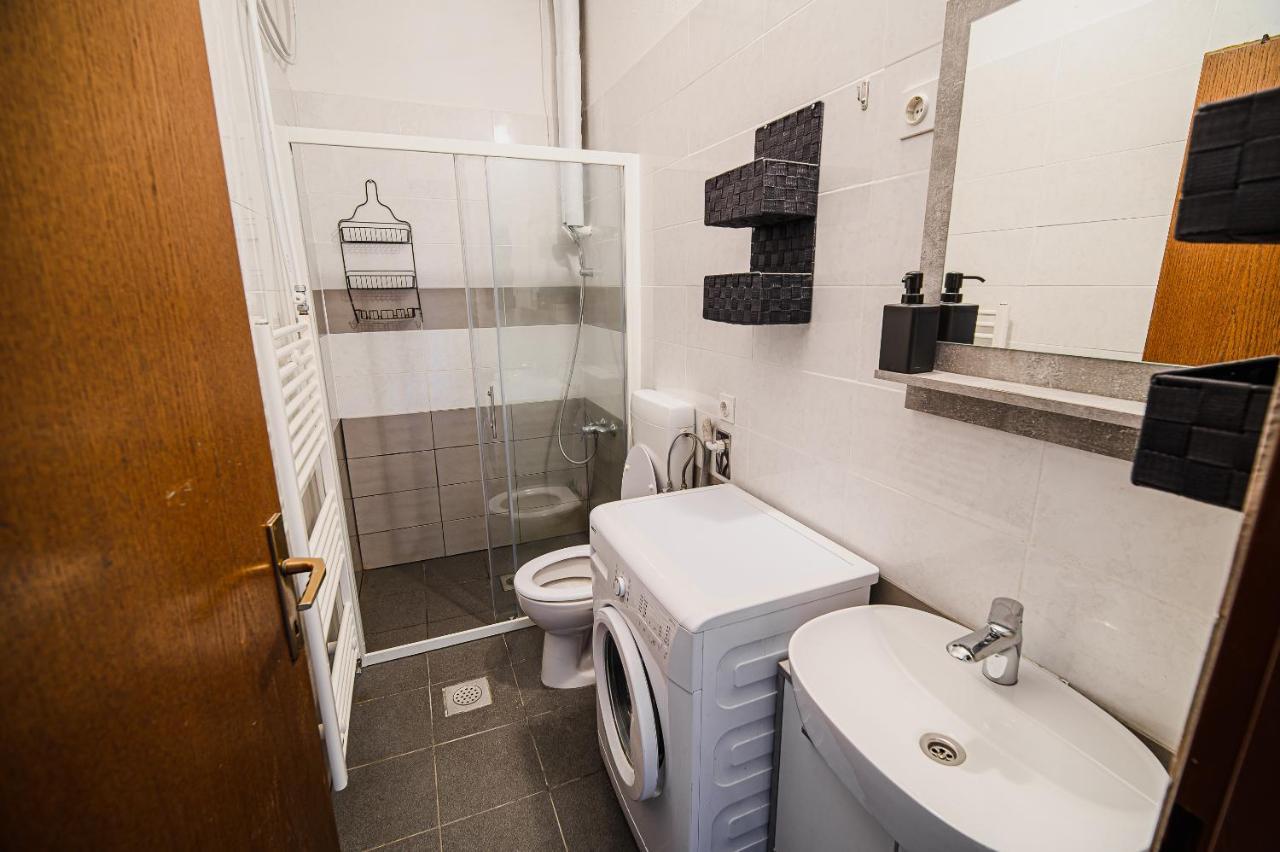 Mojcin Pisker Apartment House クラーニ エクステリア 写真
